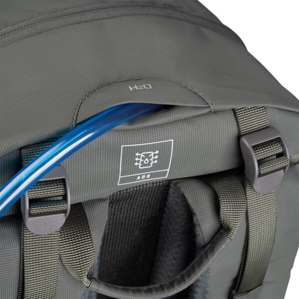 Ornak30_zielony_NH11727_detal4 Ornak30_zielony_NH11727_detal4