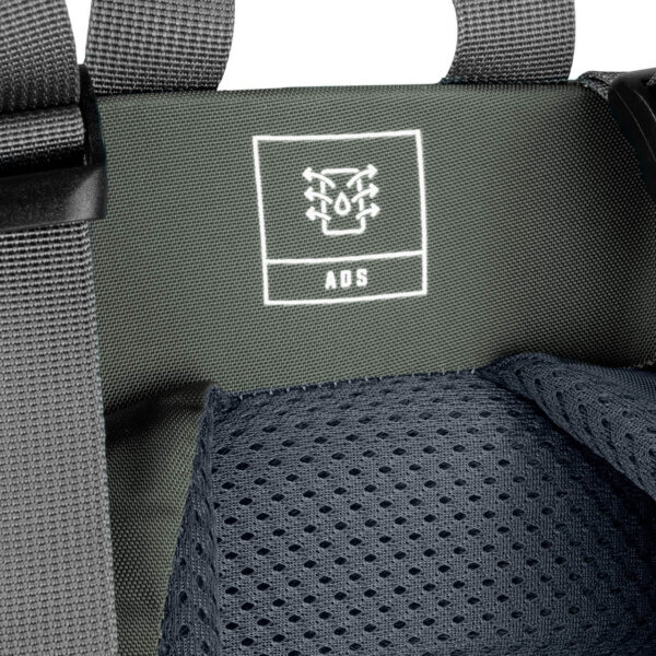 Tarfala35_czarny_AI18420_7 Tarfala35_czarny_AI18420_7