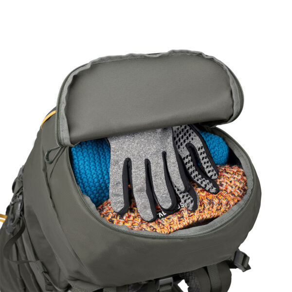 Veymont-45_NH11728_oliwkowy_detal Veymont-45_NH11728_oliwkowy_detal