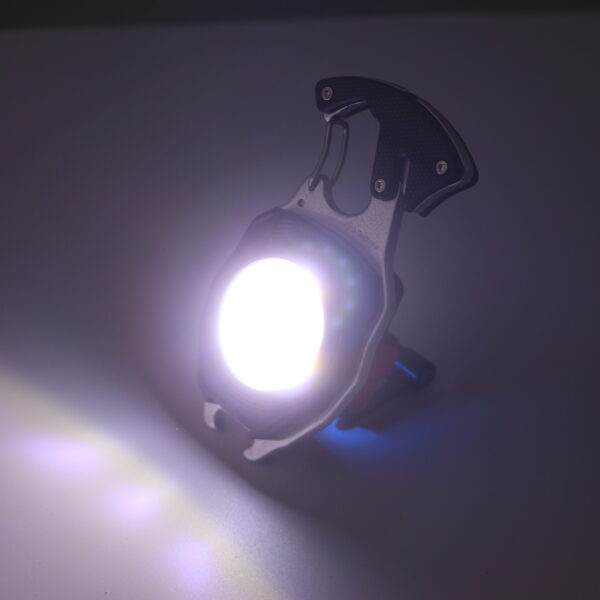 brelok-edc-8w1-czarny-zapalniczka-zestaw-swiatlo-zimne-scaled brelok-edc-8w1-czarny-zapalniczka-zestaw-swiatlo-zimne-scaled