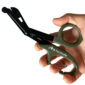 Taktyczne-nozyczki-medyczne-ratownicze-JB-Tacticals-19-cm-molle-shears-w-dloni